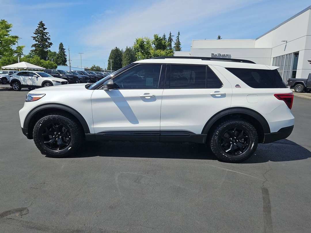 2023 Ford Explorer Timberline - Image 3