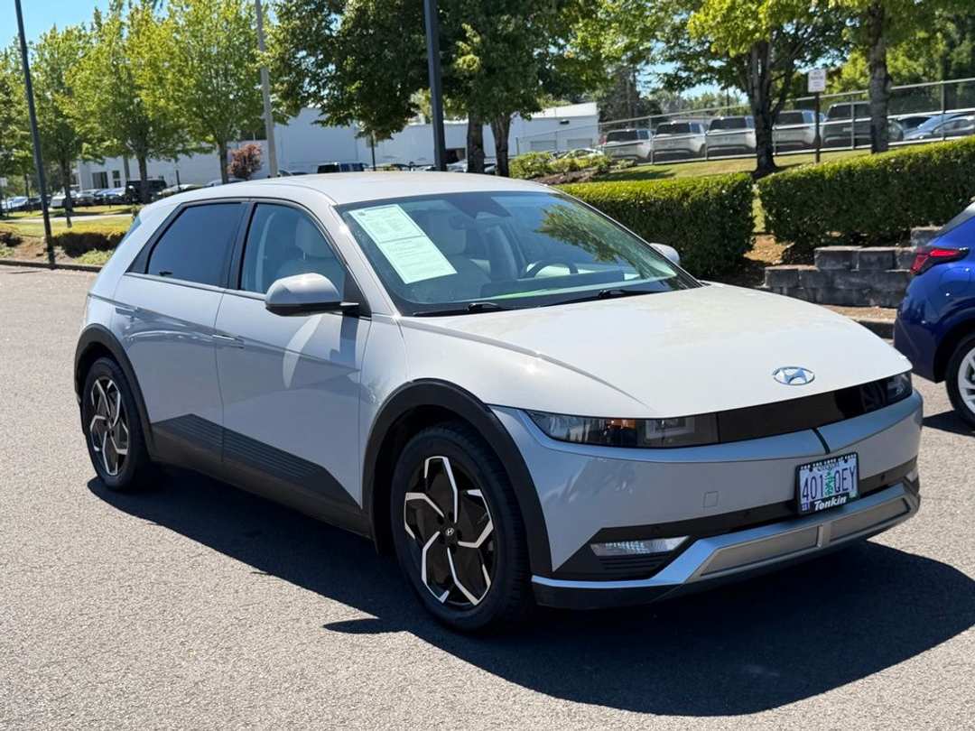 2023 Hyundai Ioniq 5 SEL - Image 2