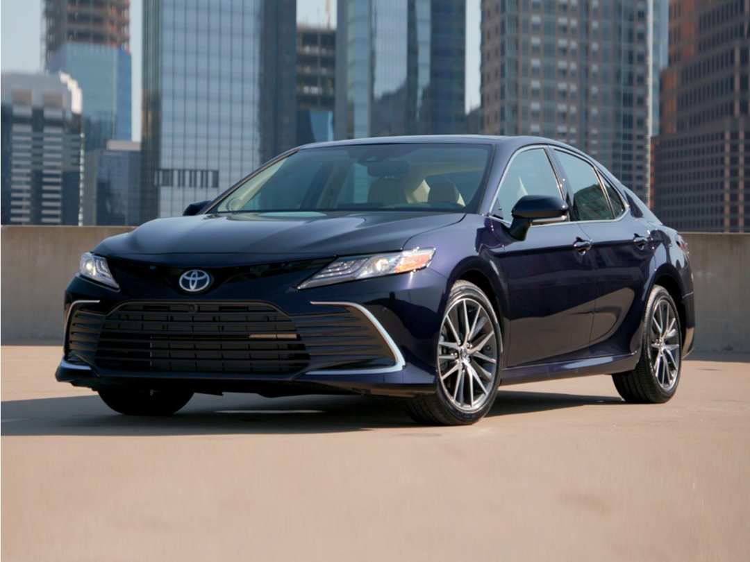 2024 Toyota Camry - Image 2