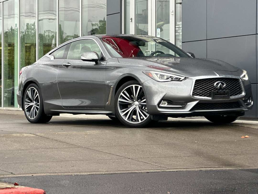 2018 INFINITI Q60 3.0t LUXE - Image 2