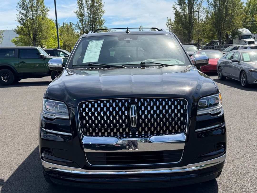 2024 Lincoln Navigator Black Label - Image 3