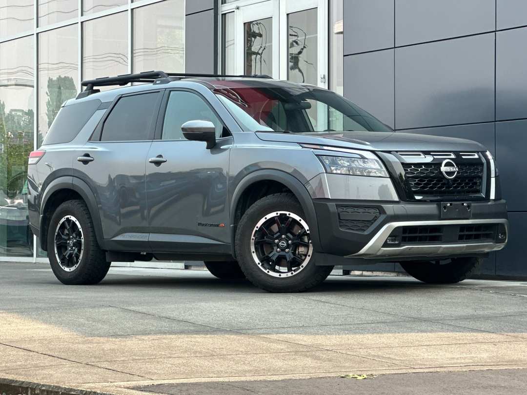 2024 Nissan Pathfinder Rock Creek - Image 2