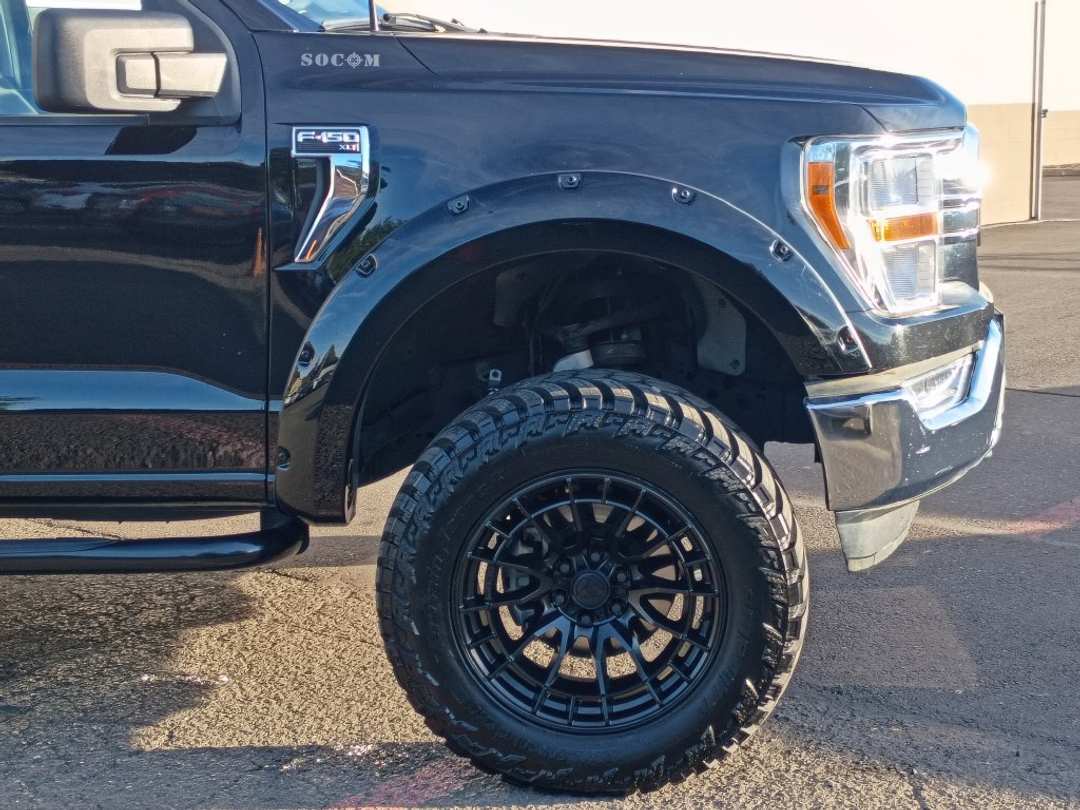 2023 Ford F-150 XL - Image 2