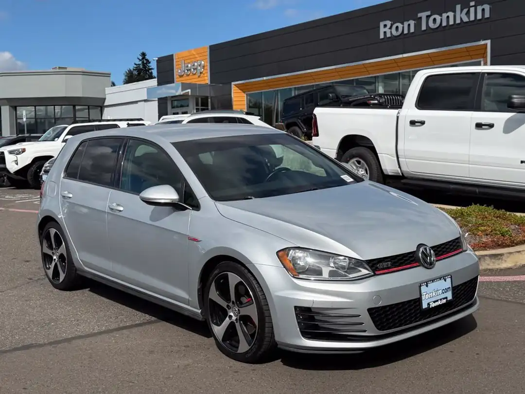 2015 Volkswagen Golf Gti 2.0T S - Image 2