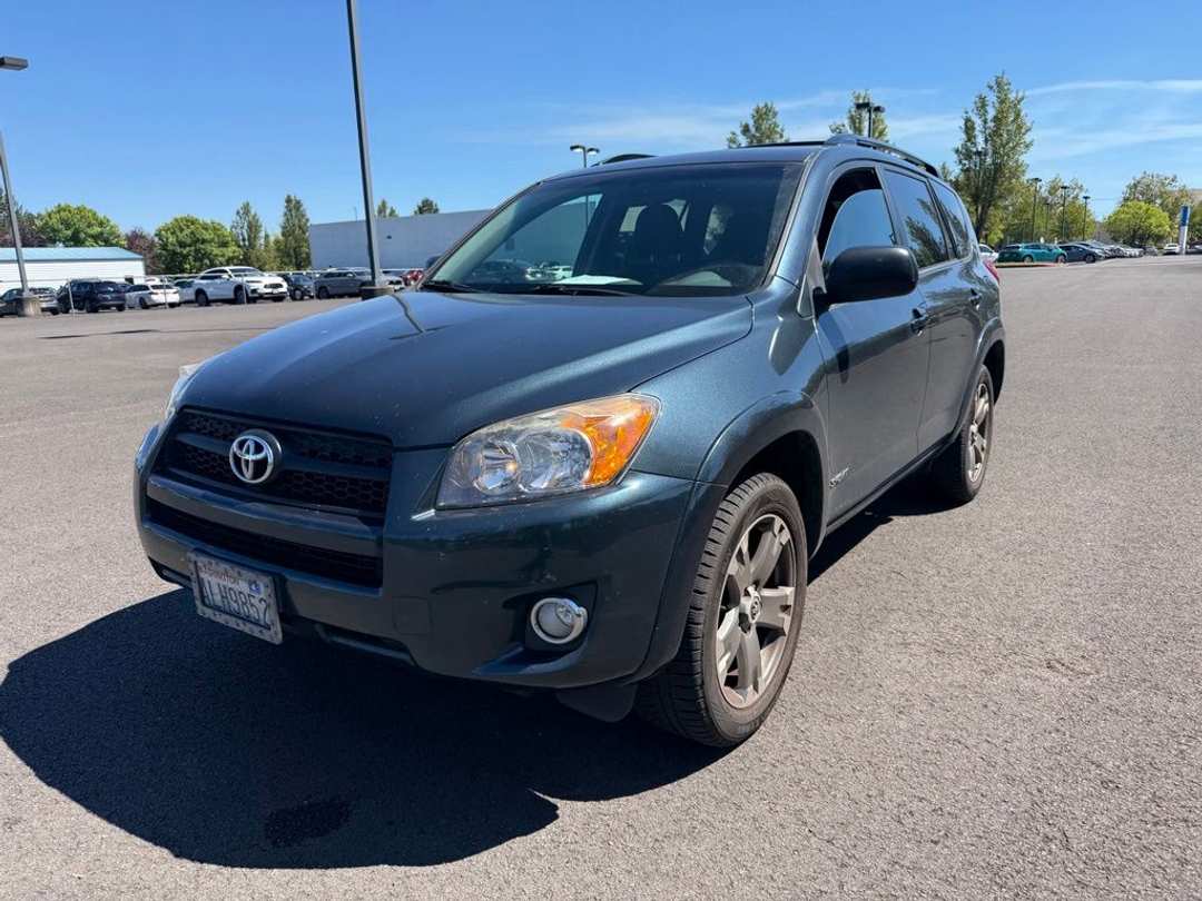 2011 Toyota Rav4 Sport - Image 3