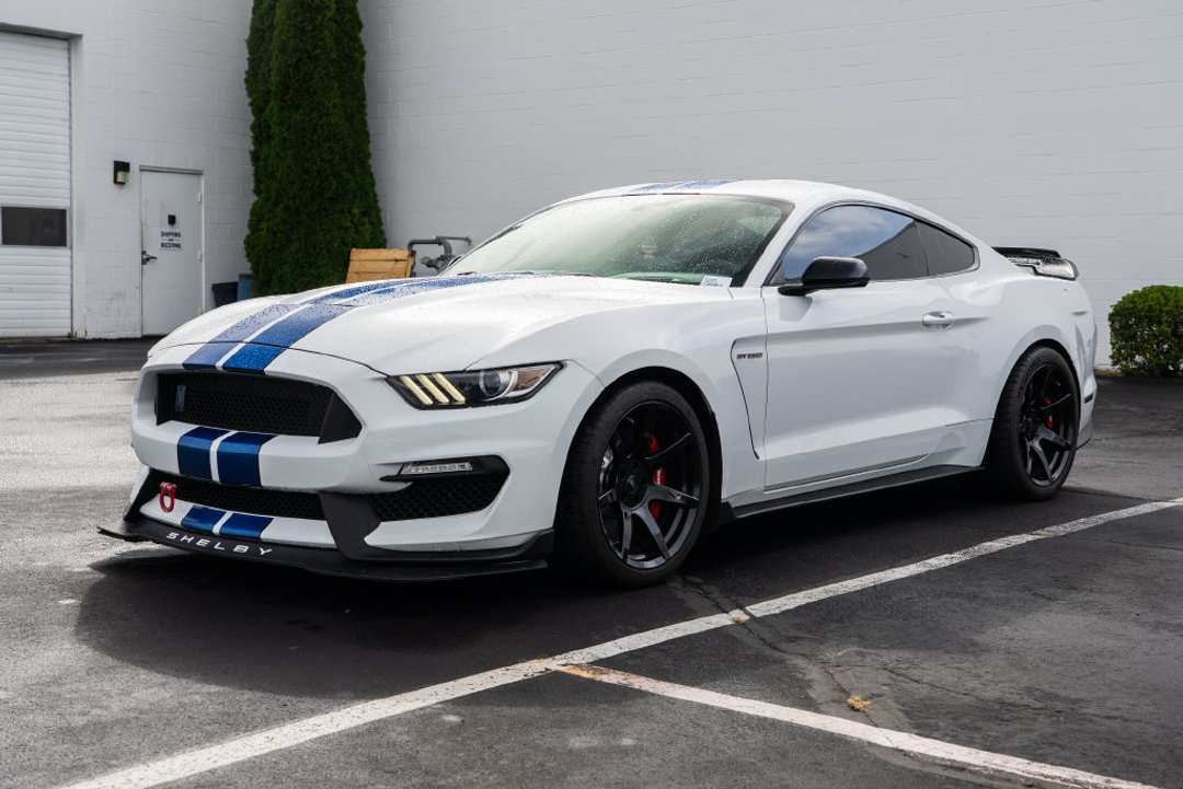 2018 Ford Mustang Shelby GT350 - Image 3