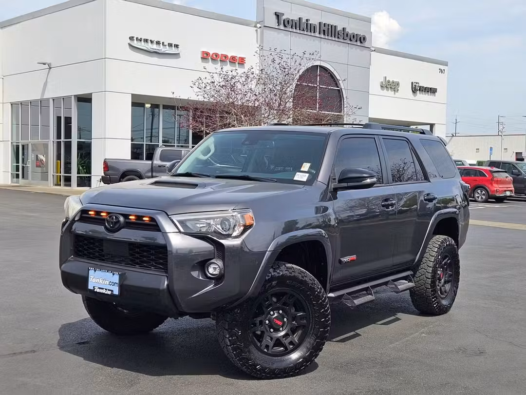 2021 Toyota 4Runner Venture - Image 2