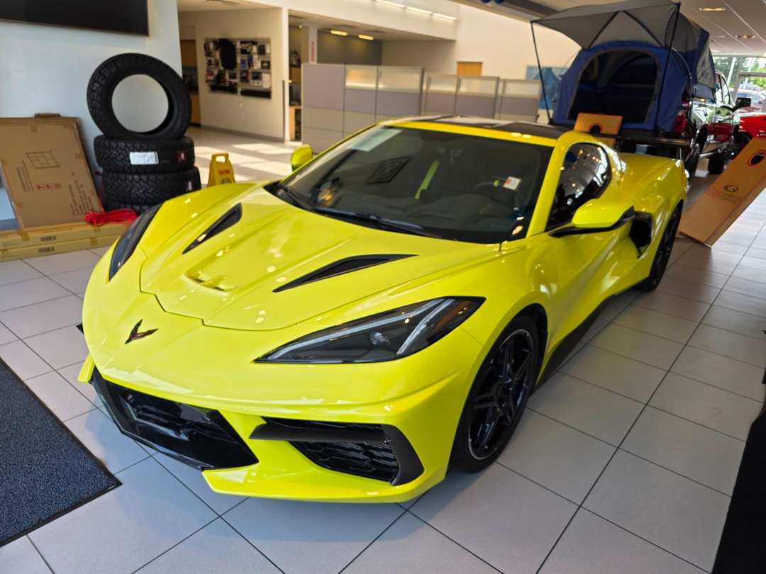 2021 Chevrolet Corvette Stingray - Image 2