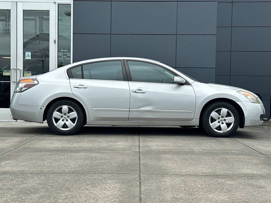 2008 Nissan Altima 2.5 S - Image 2