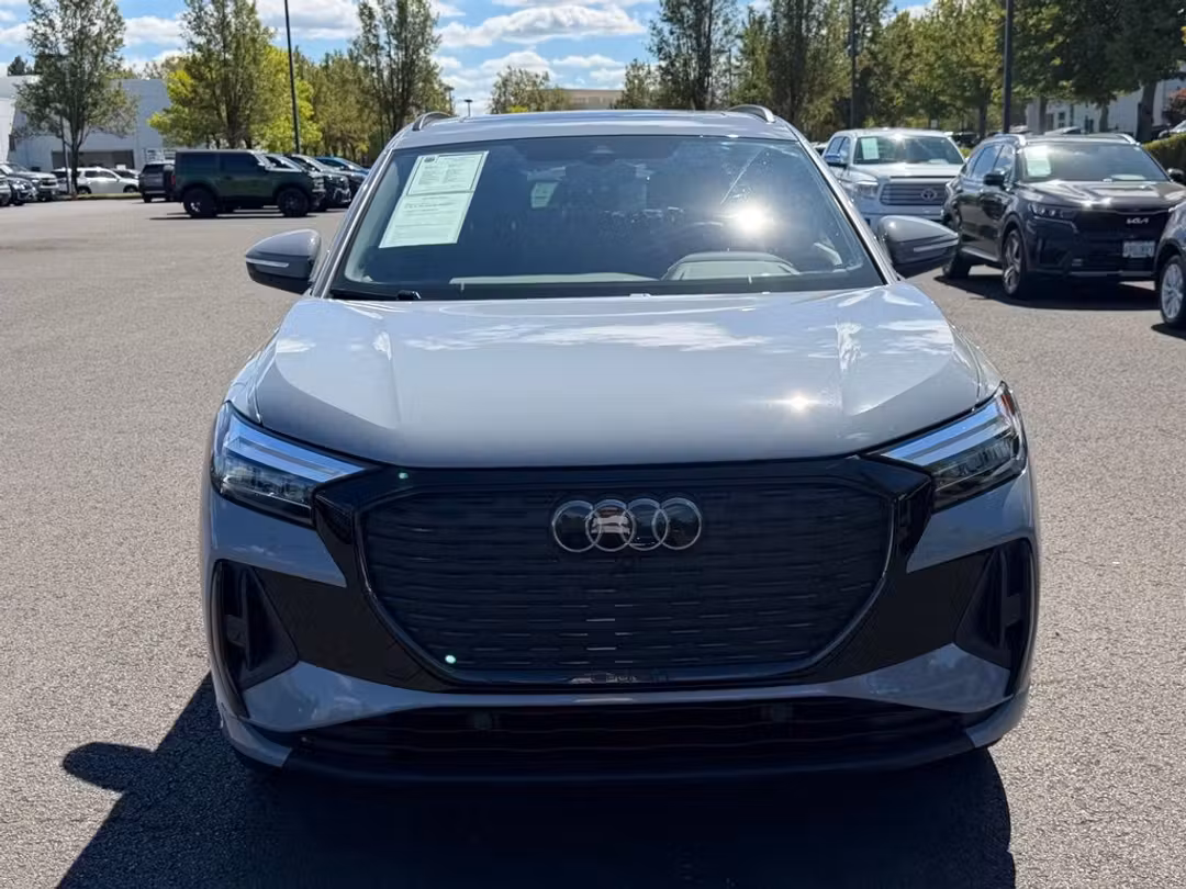 2023 Audi Q4 E-Tron Premium Plus - Image 3
