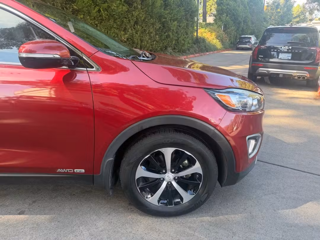 2017 Kia Sorento EX - Image 2