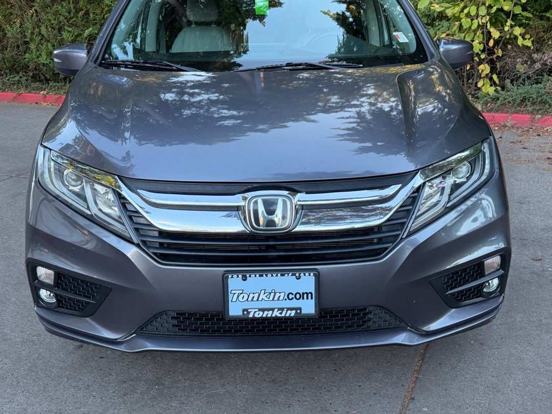 2019 Honda Odyssey EX - Image 2