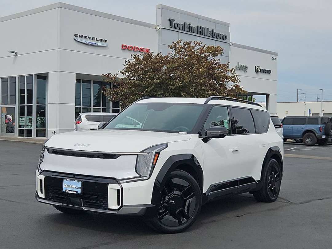 2024 Kia Ev9 GTLine - Image 2