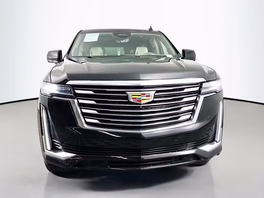 2024 Cadillac Escalade Premium Luxury Platinum - Image 2