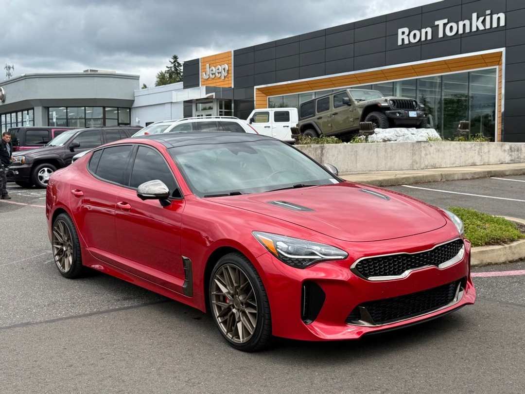 2023 Kia Stinger GT2 - Image 2