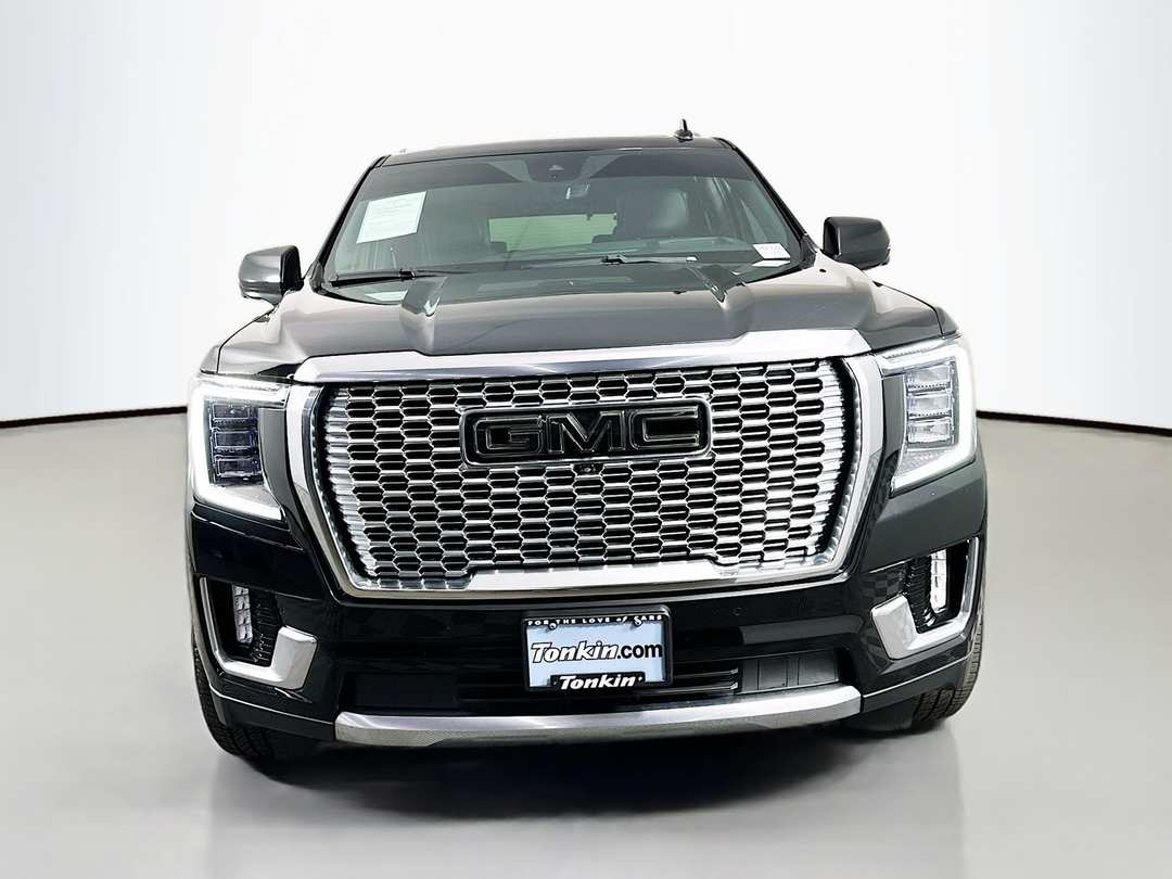 2024 GMC Yukon Denali - Image 2