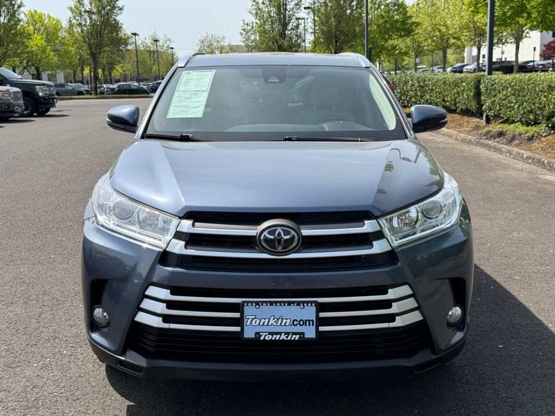 2019 Toyota Highlander XLE - Image 3
