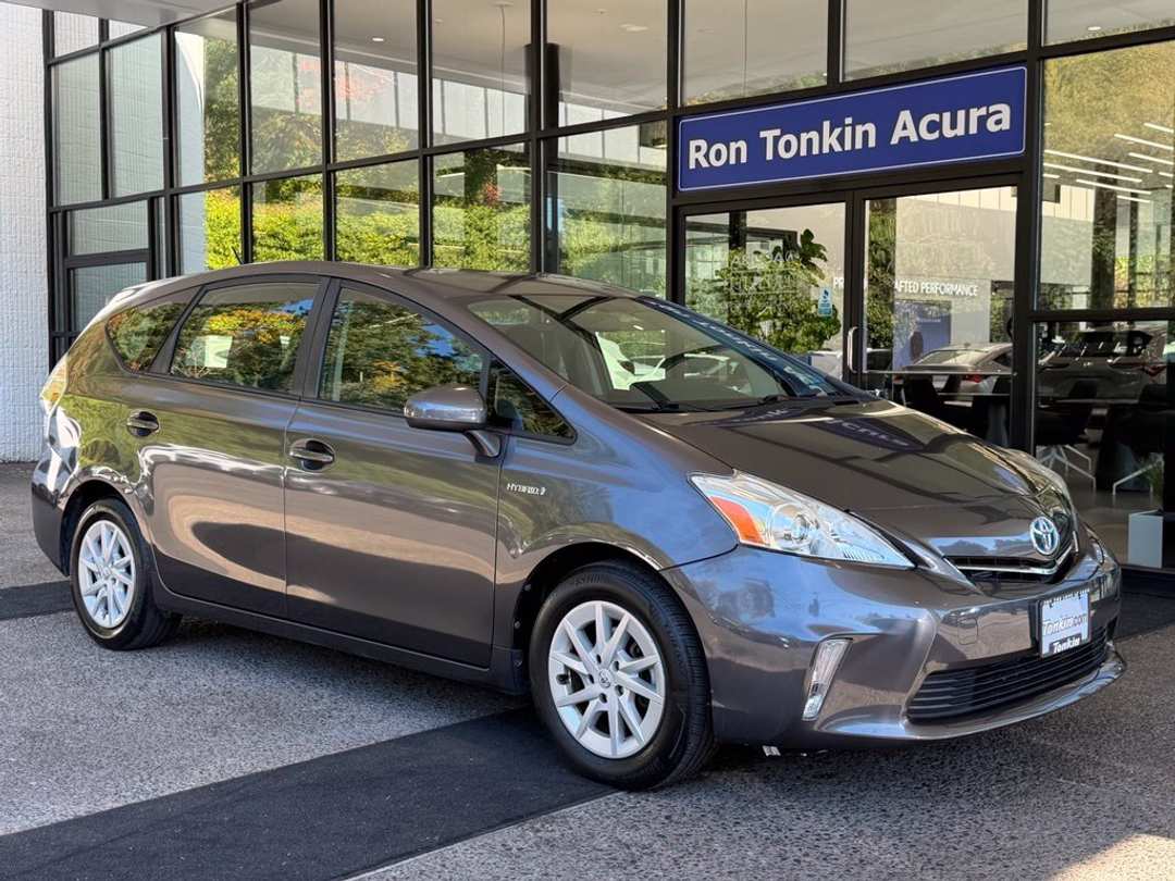 2014 Toyota Prius V Two - Image 2