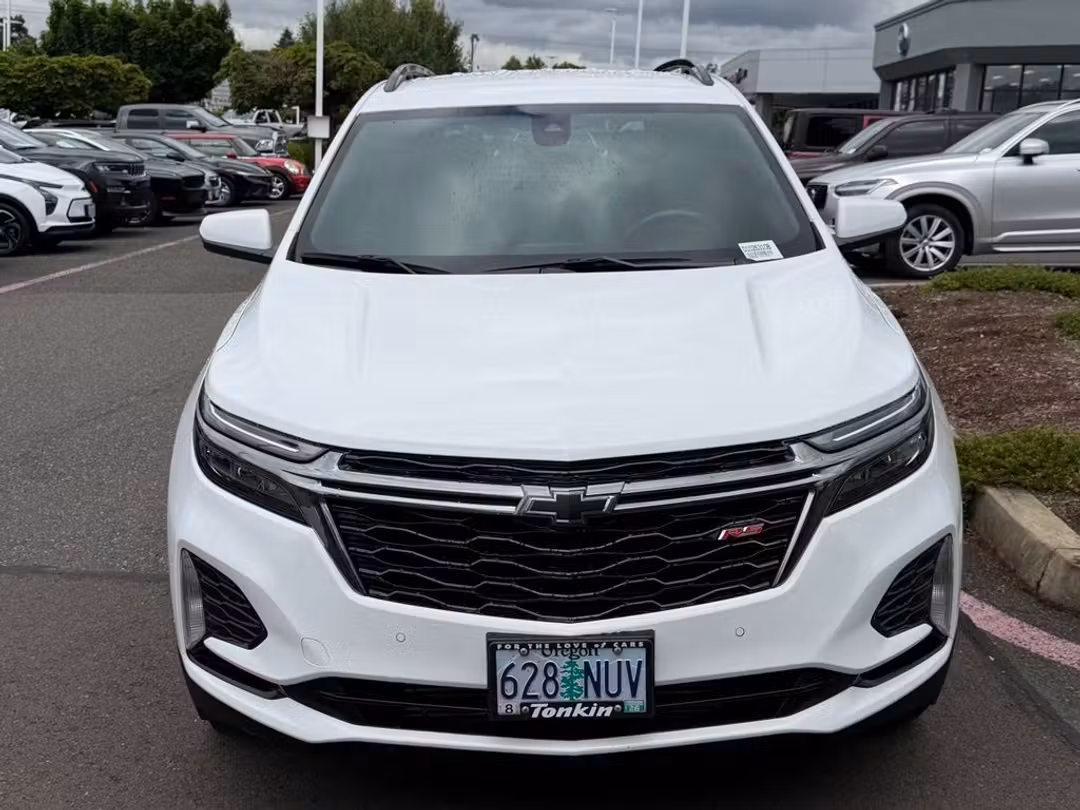 2022 Chevrolet Equinox RS - Image 3