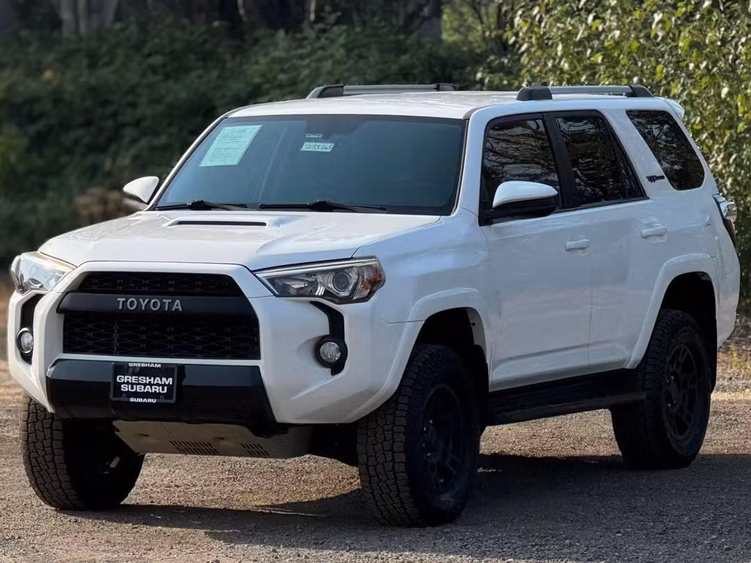 2016 Toyota 4Runner TRD Pro - Image 3