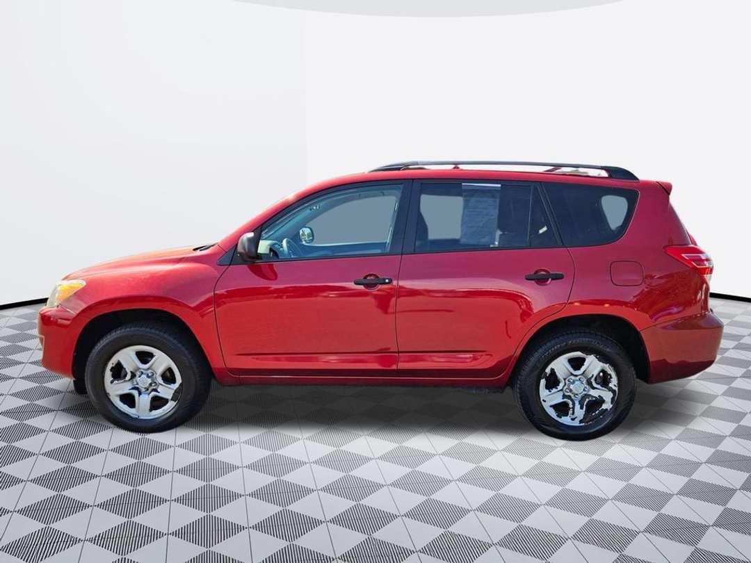 2023 Toyota Rav4 Prime SE - Image 3