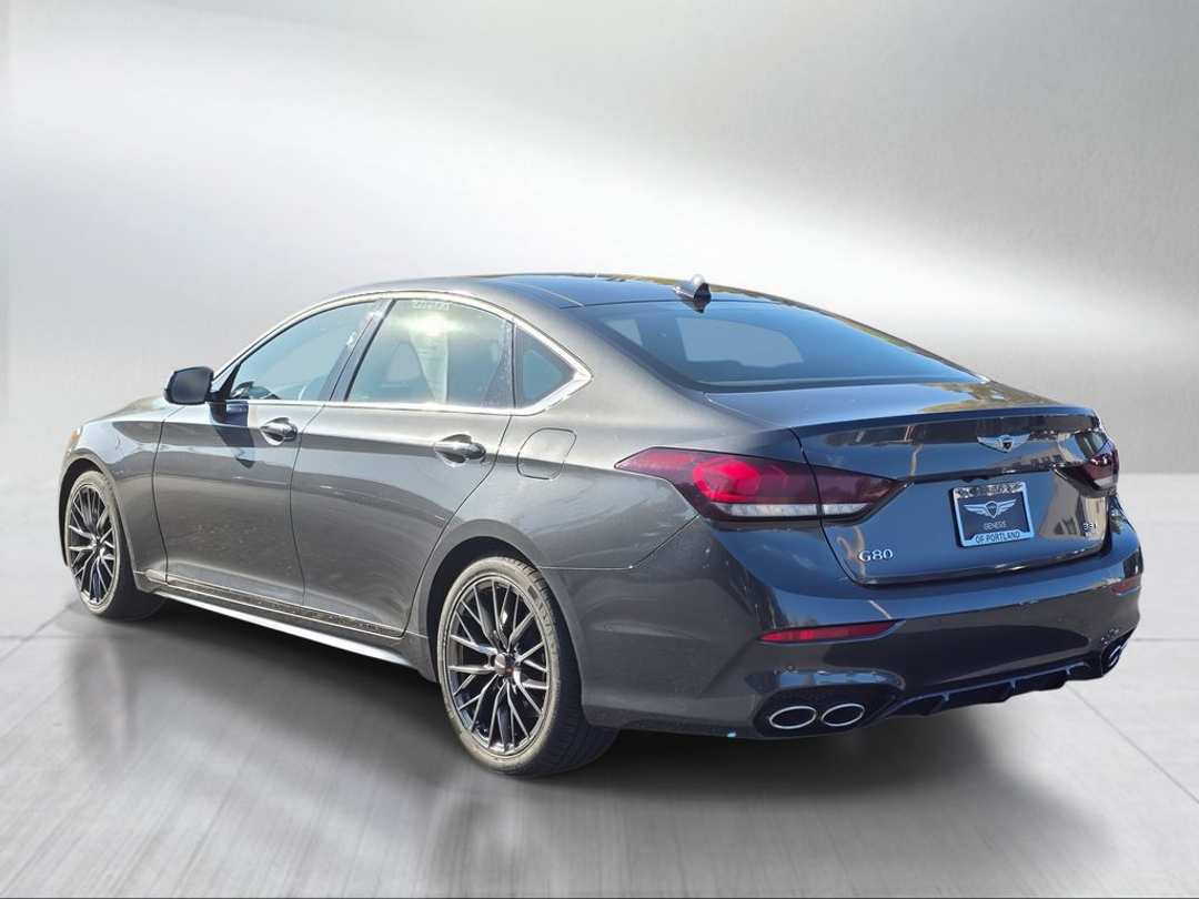2018 Genesis G80 3.3T Sport - Image 3