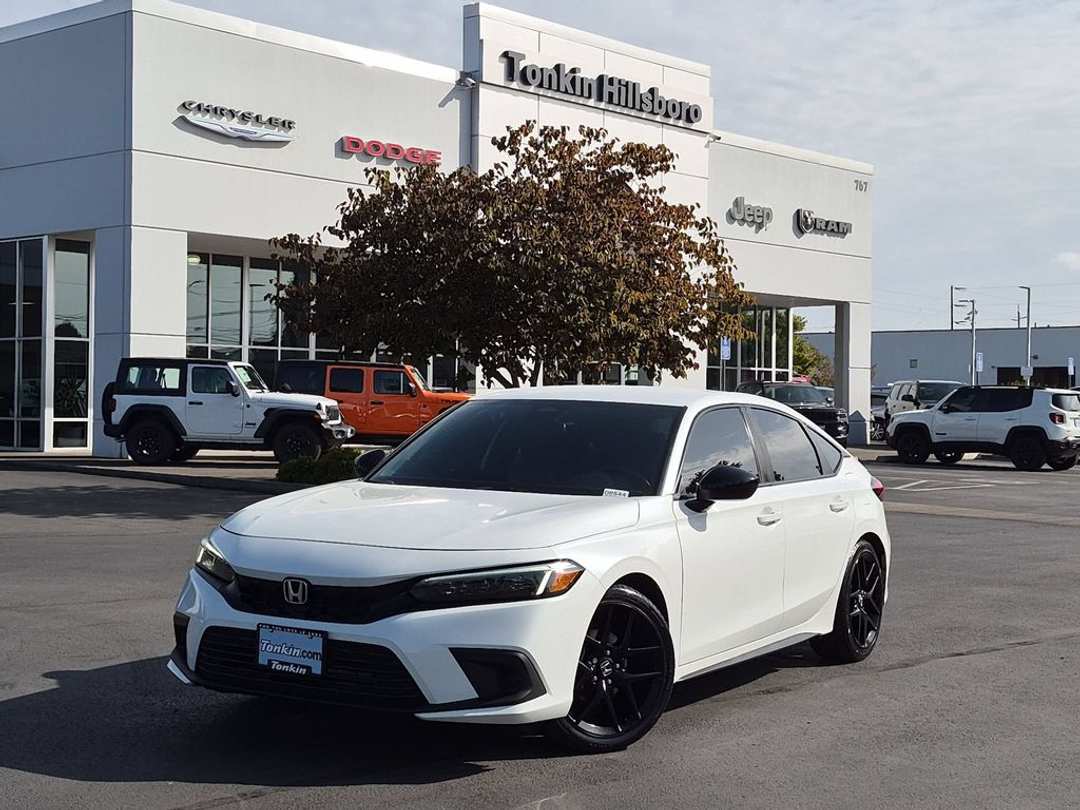 2023 Honda Civic Sport - Image 2