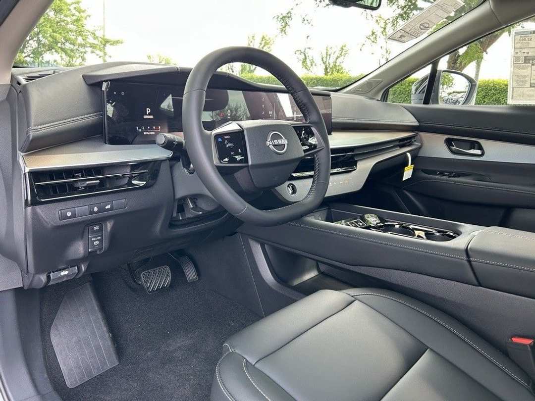 2025 Nissan Murano SL - Photo 10