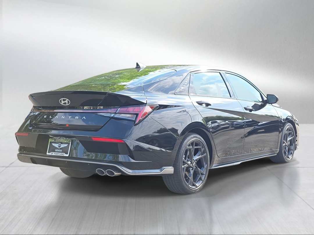 2025 Hyundai Elantra N Line - Image 3