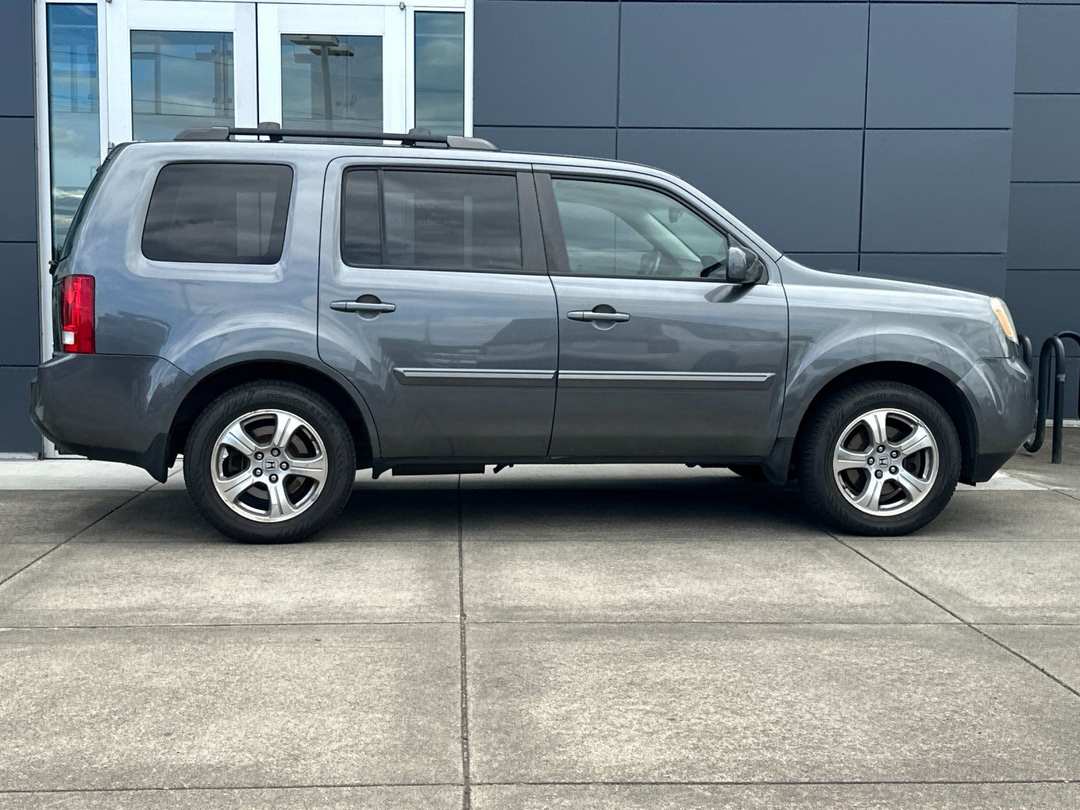 2013 Honda Pilot EXL - Image 2