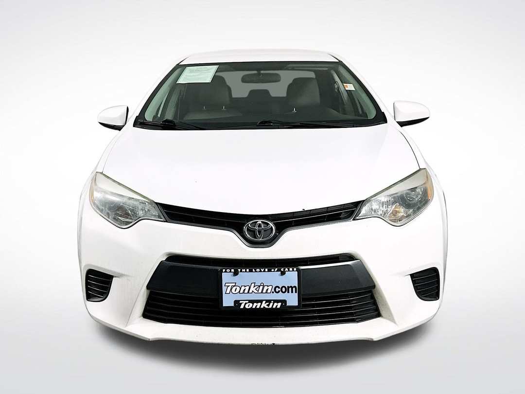 2015 Toyota Corolla LE - Image 2