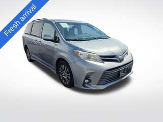 2018 Toyota Sienna L