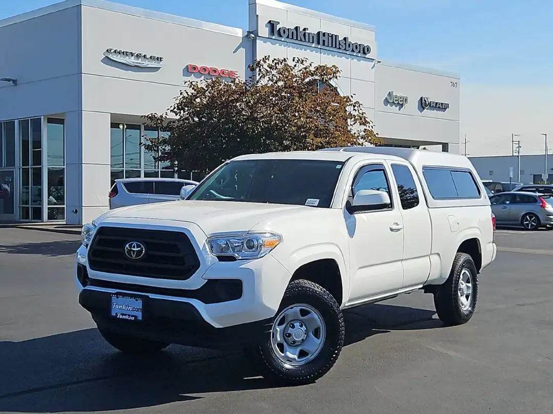 2021 Toyota Tacoma SR - Image 2