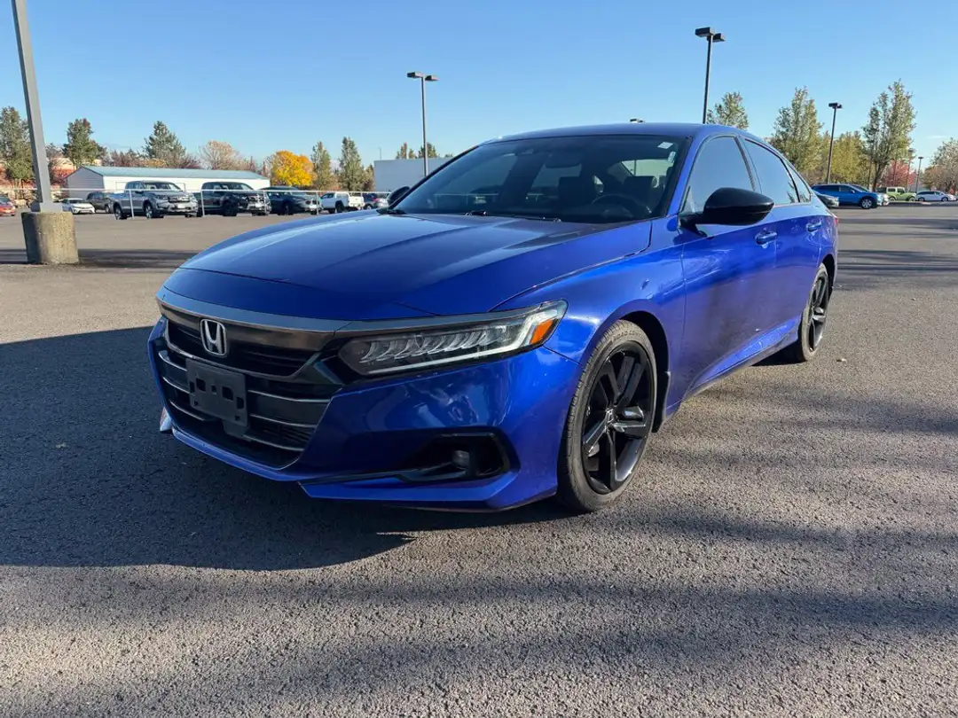 2021 Honda Accord Sport - Image 3