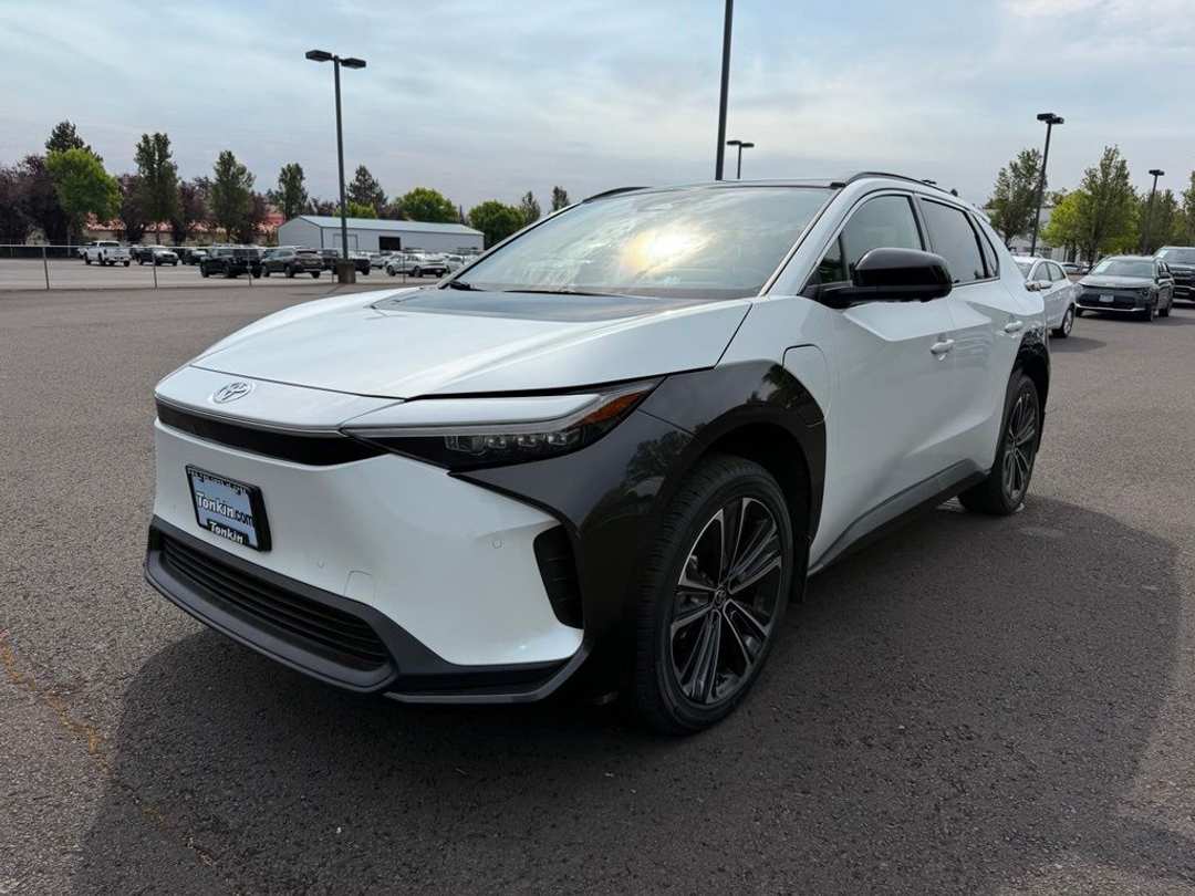 2024 Toyota Bz4X Limited - Image 3