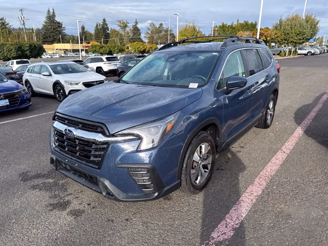 2024 Subaru Ascent Premium - Image 3