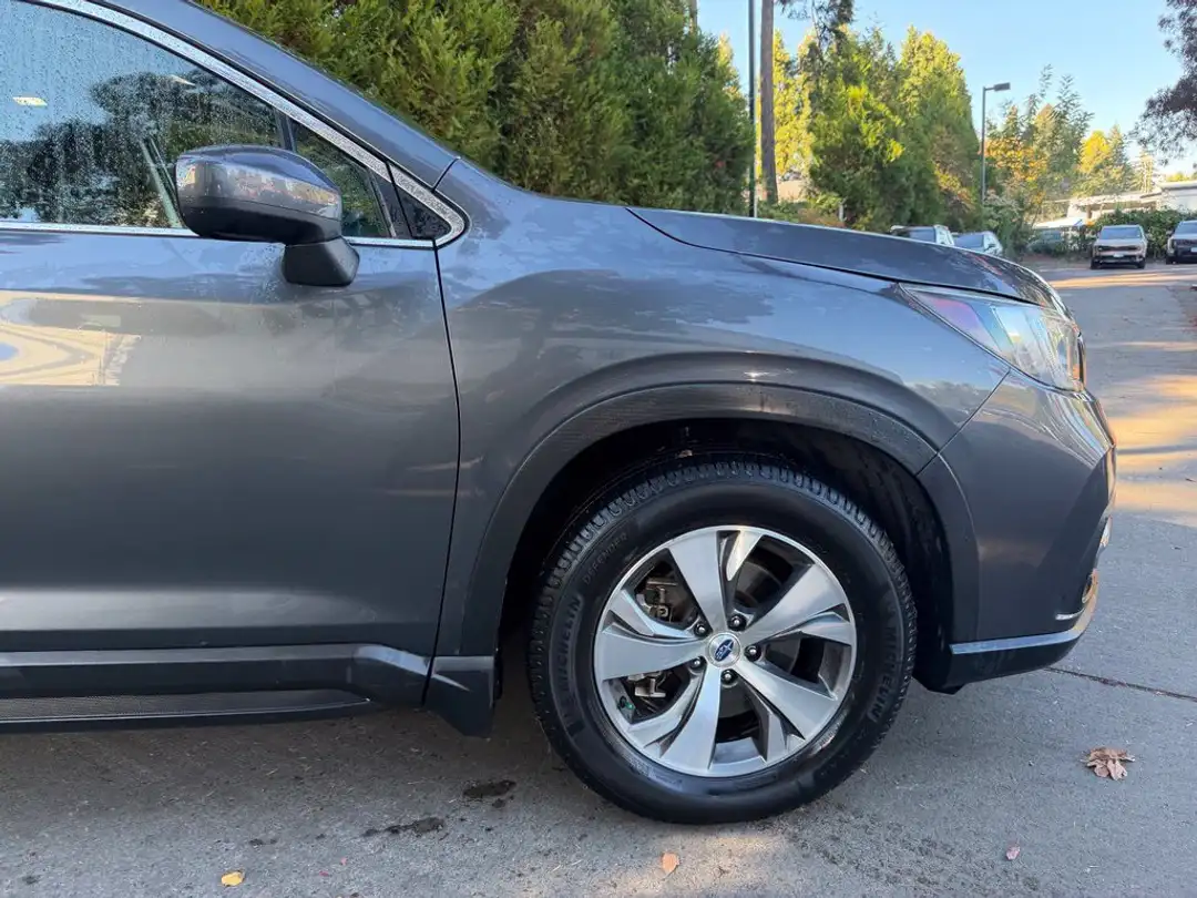 2019 Subaru Ascent Premium - Image 3