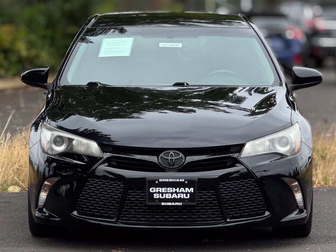 2017 Toyota Camry SE - Image 2