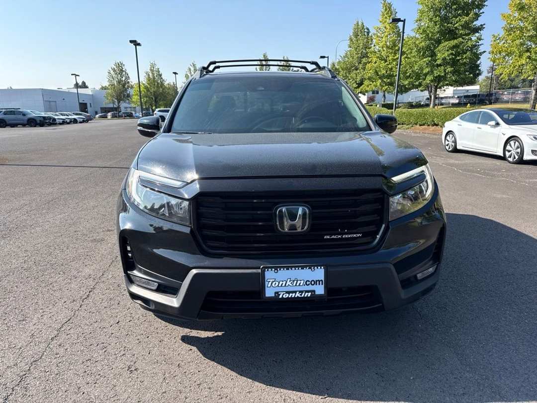 2022 Honda Ridgeline Black Edition - Image 2