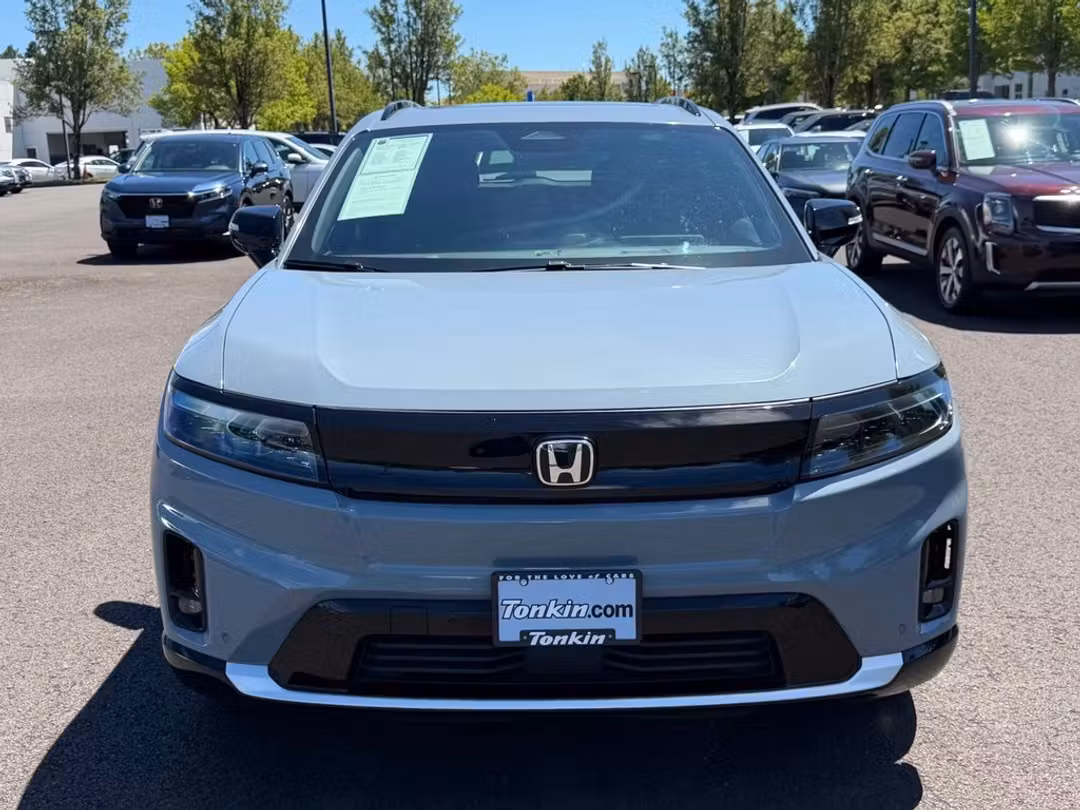 2025 Honda Prologue Touring - Image 3