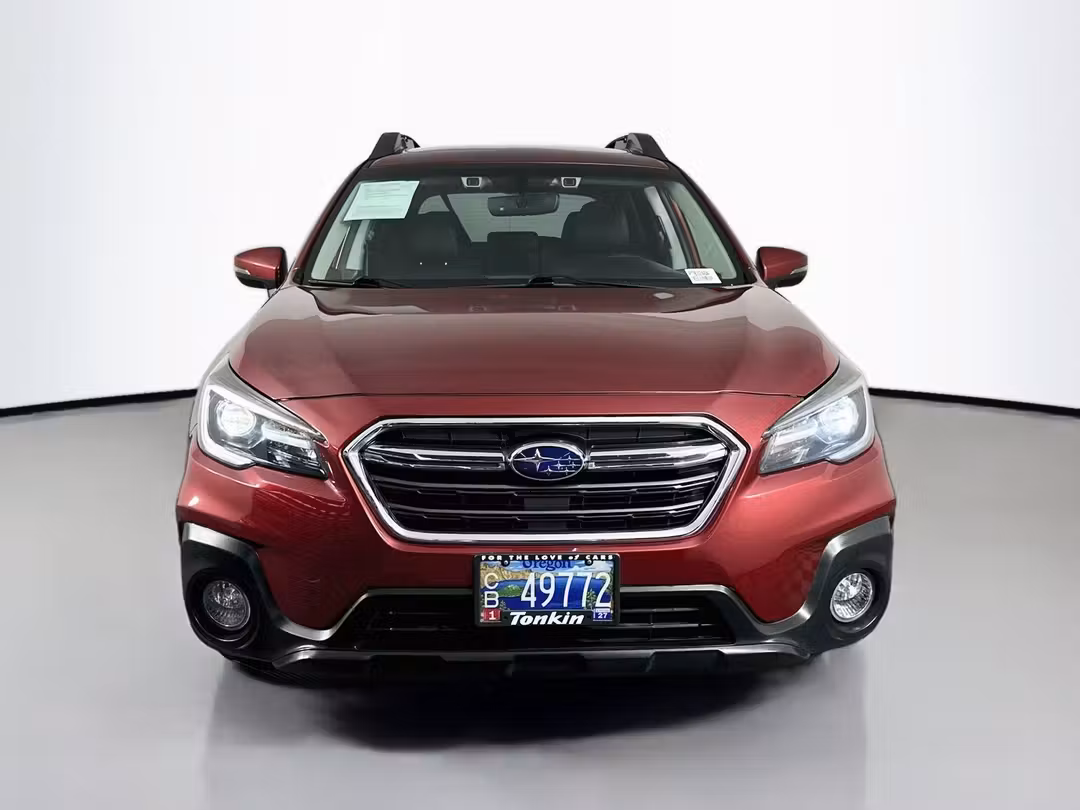 2019 Subaru Outback 3.6R - Image 2