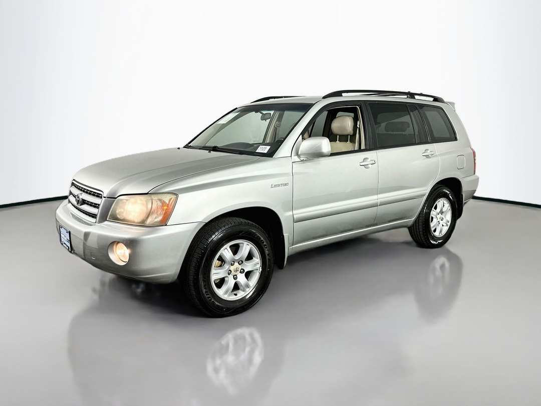 2003 Toyota Highlander Limited - Image 3