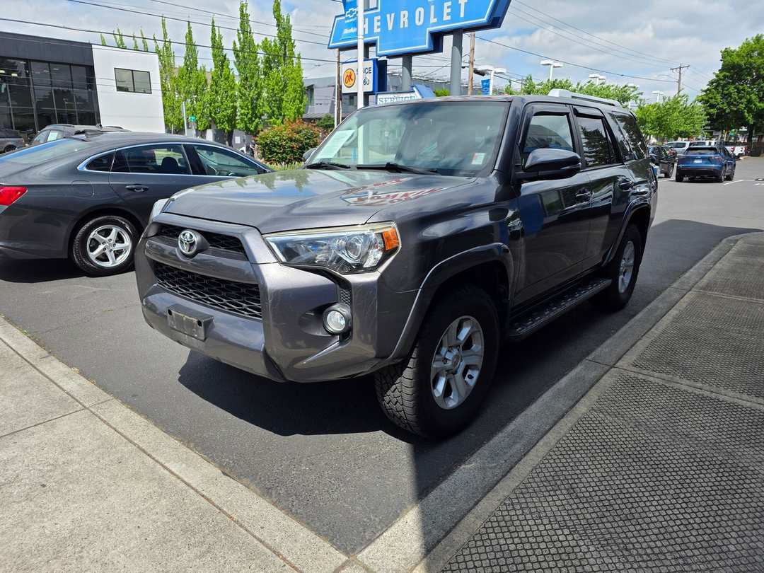 2016 Toyota 4Runner SR5 Premium - Image 2