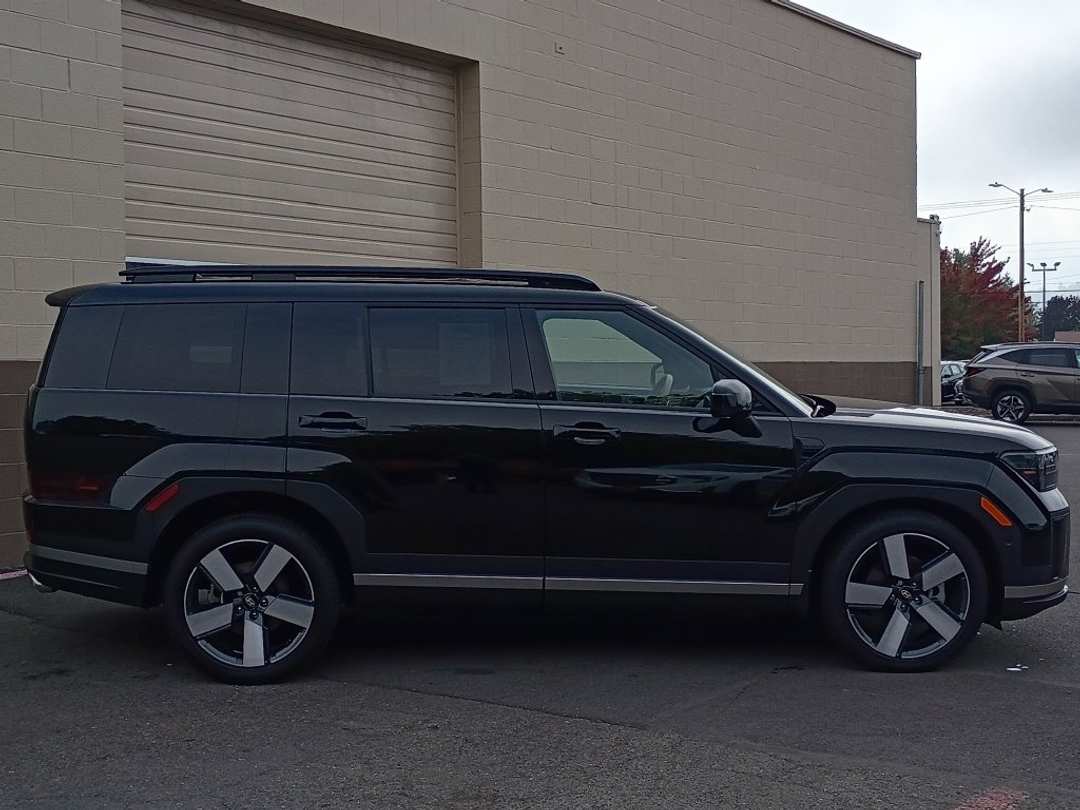 2024 Hyundai Santa Fe Limited - Image 3