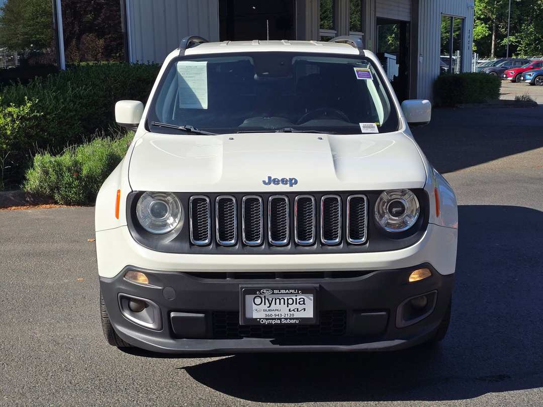2018 Jeep Renegade Latitude - Image 2