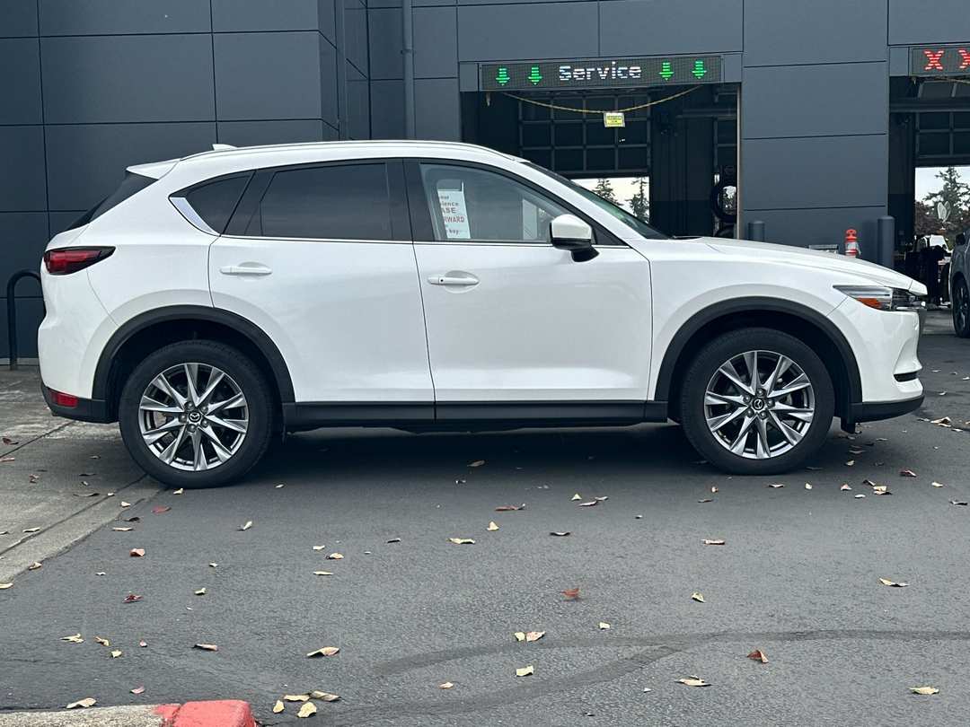 2021 MAZDA CX-5 Grand Touring - Image 3