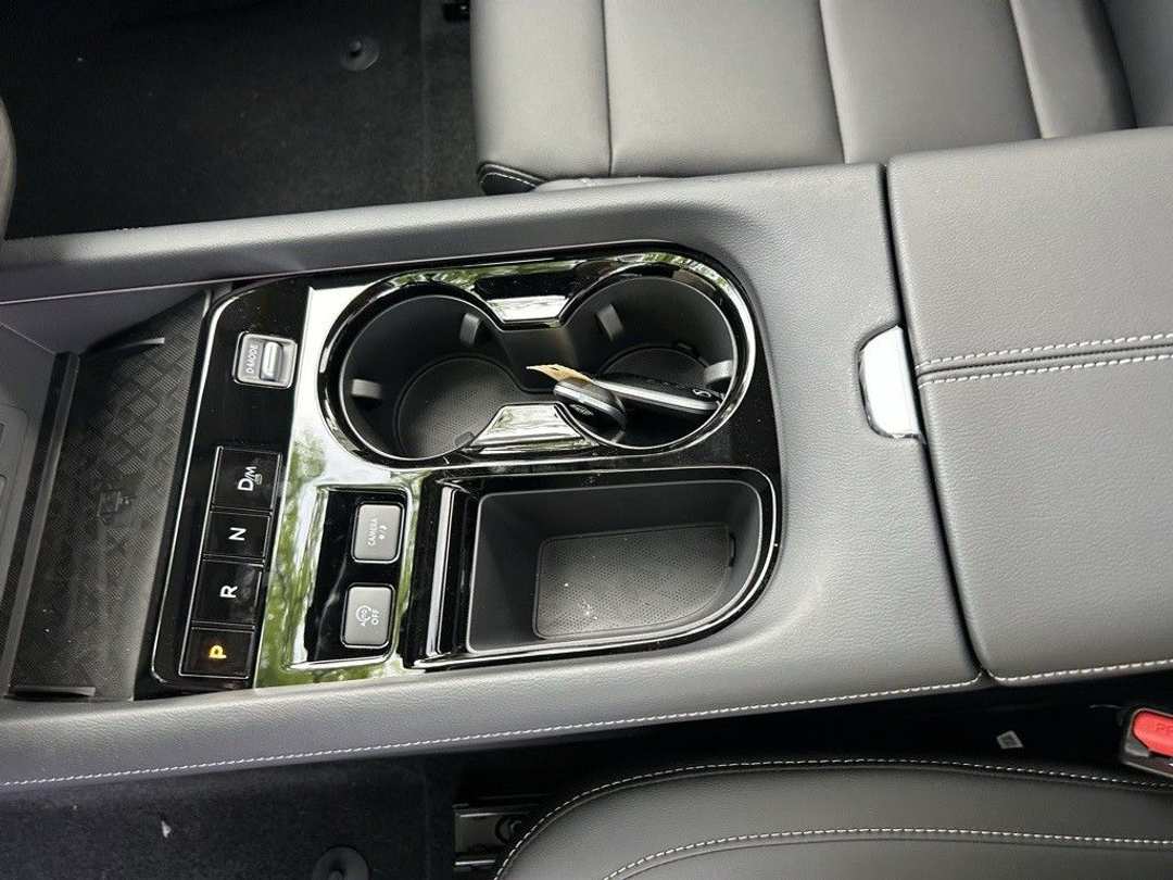 2025 Nissan Murano SL - Photo 16