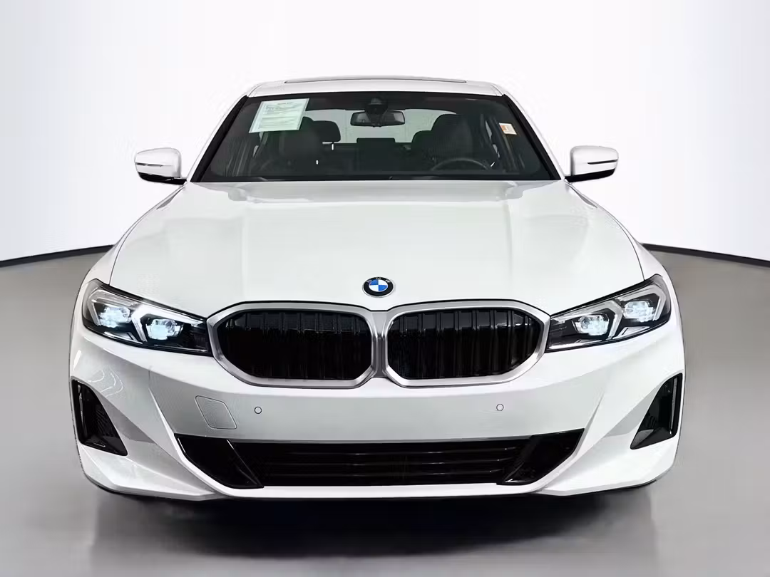 2024 BMW 3 Series 330i xDrive - Image 2