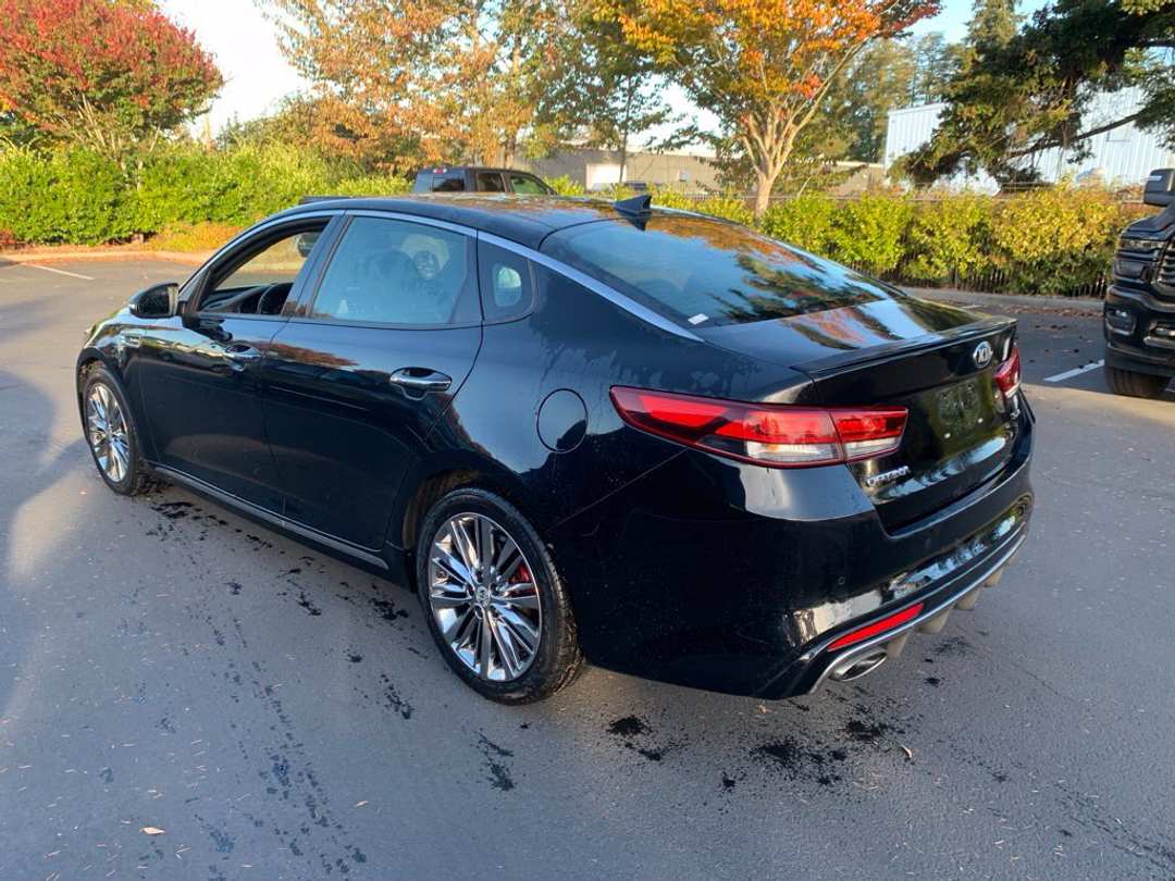 2016 Kia Optima SXL - Image 2