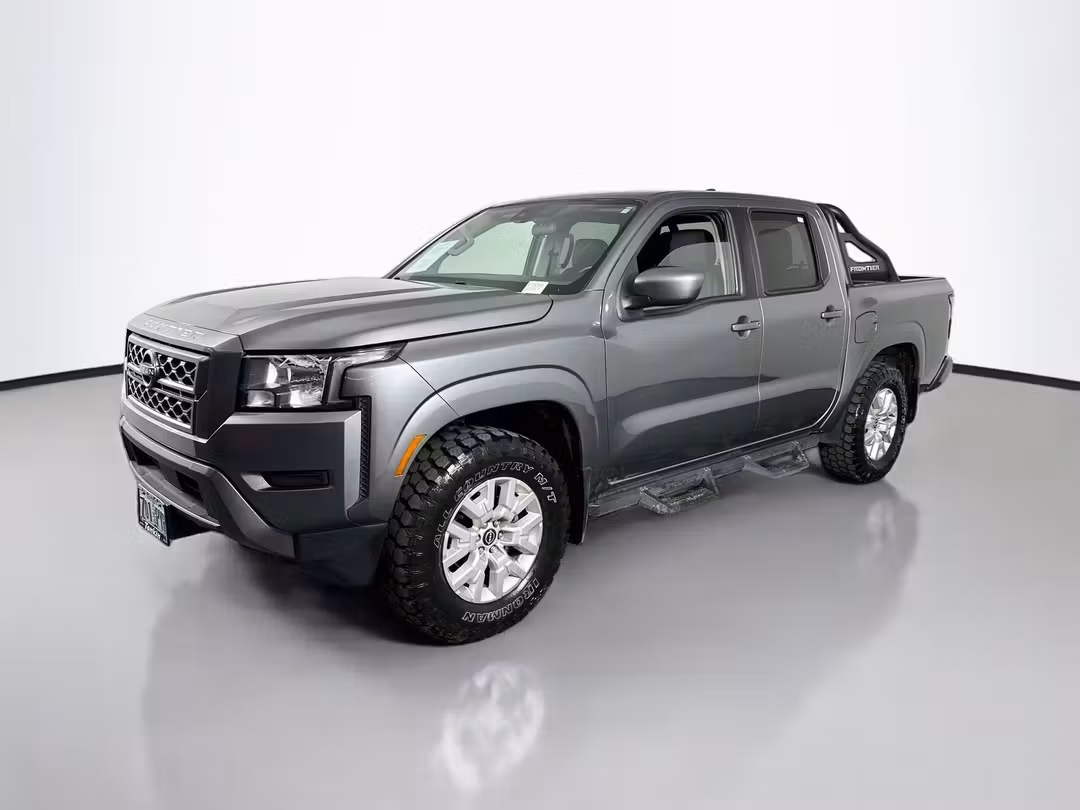 2022 Nissan Frontier SV - Image 3